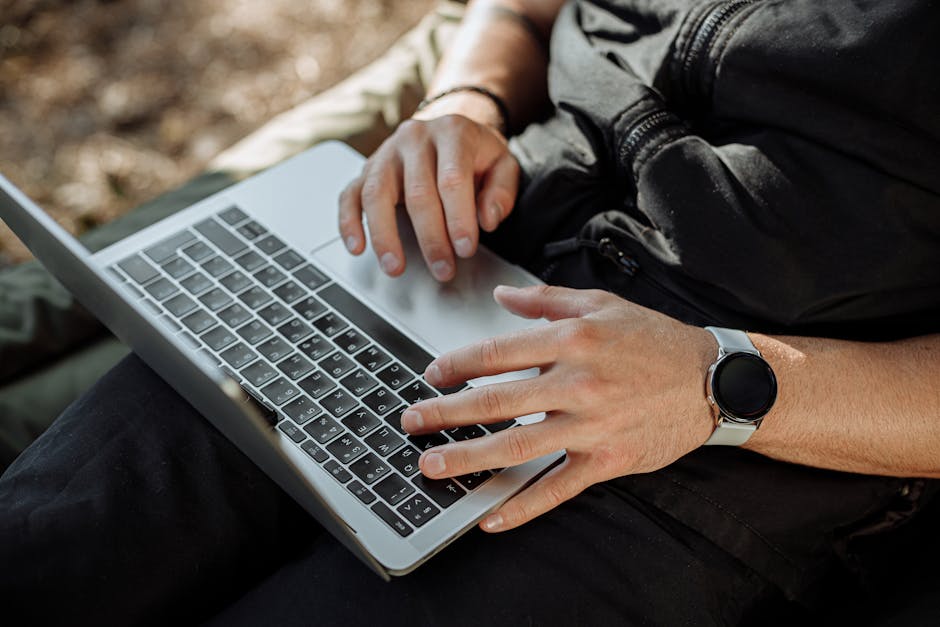 Solar-Powered Laptops and Gadgets: The Future of Portable Green Technology
